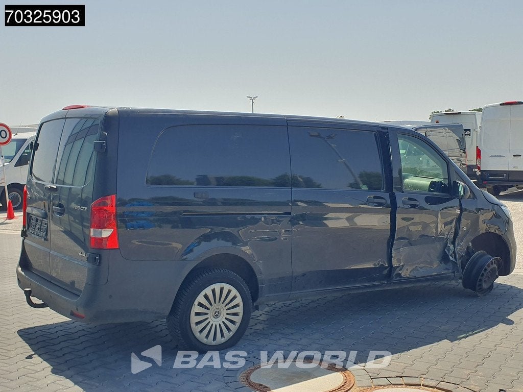 Mercedes Vito 119 Schade/Damage! Automaat L3H1 190PK Trekhaa, Auto's, Bestelwagens en Lichte vracht, Automaat, Stof, Gebruikt