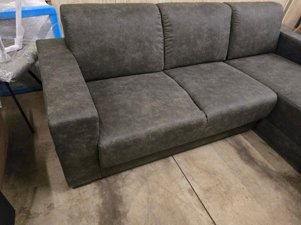 Nieuwe hoeksalon 240cm x 160cm (bestaat uit 2 delen), Ophalen, Leer