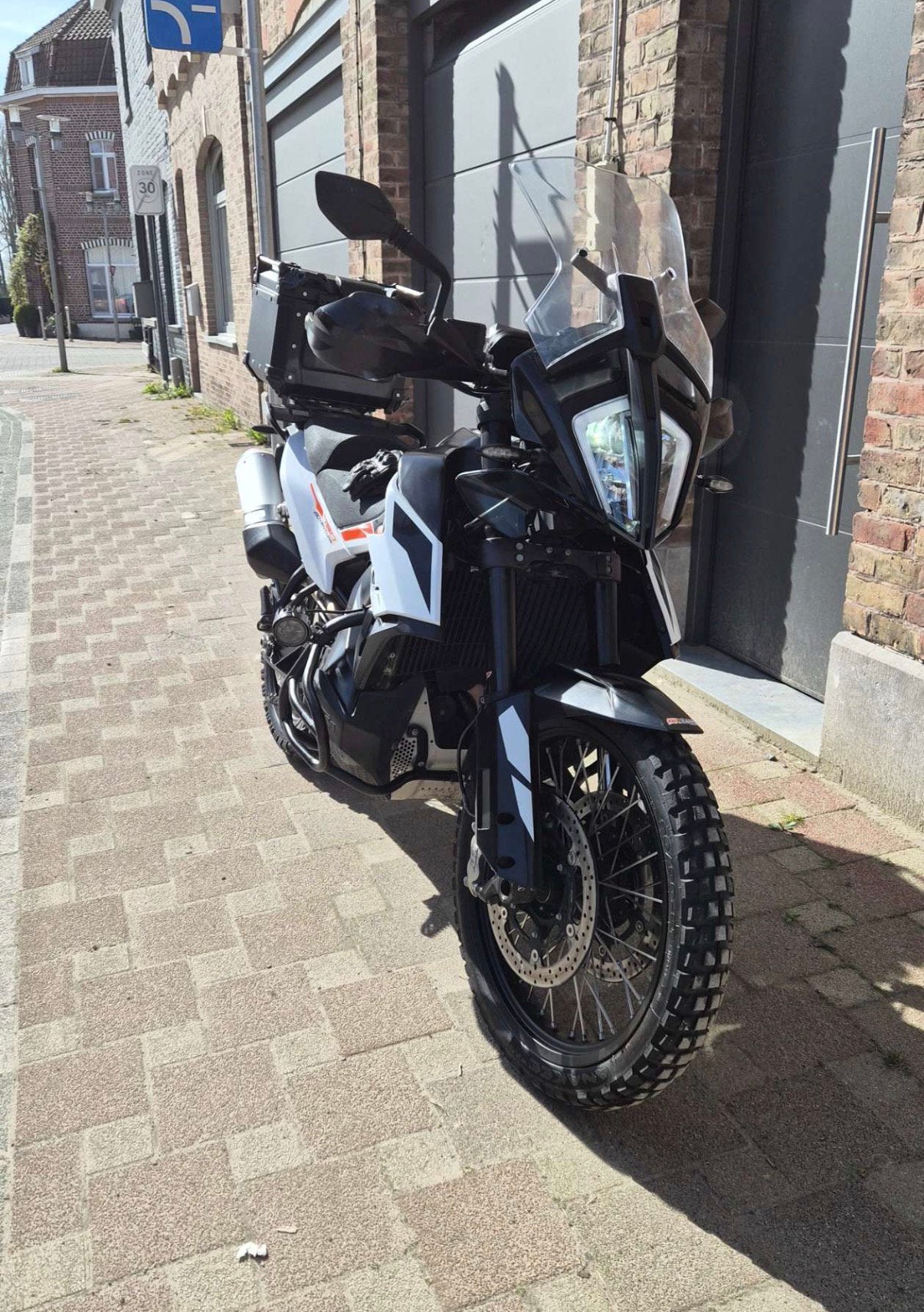 KTM 790 Adventure 35KW, Motos, ABS, Occasion, 2 cylindres, Particulier