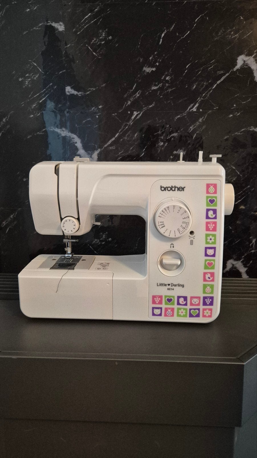 Brother KE14 Little Darling Naaimachine - Nieuwstaat, Hobby en Vrije tijd, Ophalen, Nieuw, Naaimachine, Brother