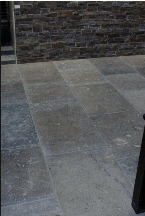 >CARRELAGE EN PIERRE BORDEAUX MEDOC VIEUX SALE ! <, Enlèvement