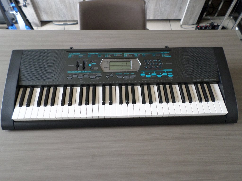 casio ctk-2100 electronic keyboard, Muziek en Instrumenten, Keyboards, Ophalen, Zo goed als nieuw, 61 toetsen, Casio