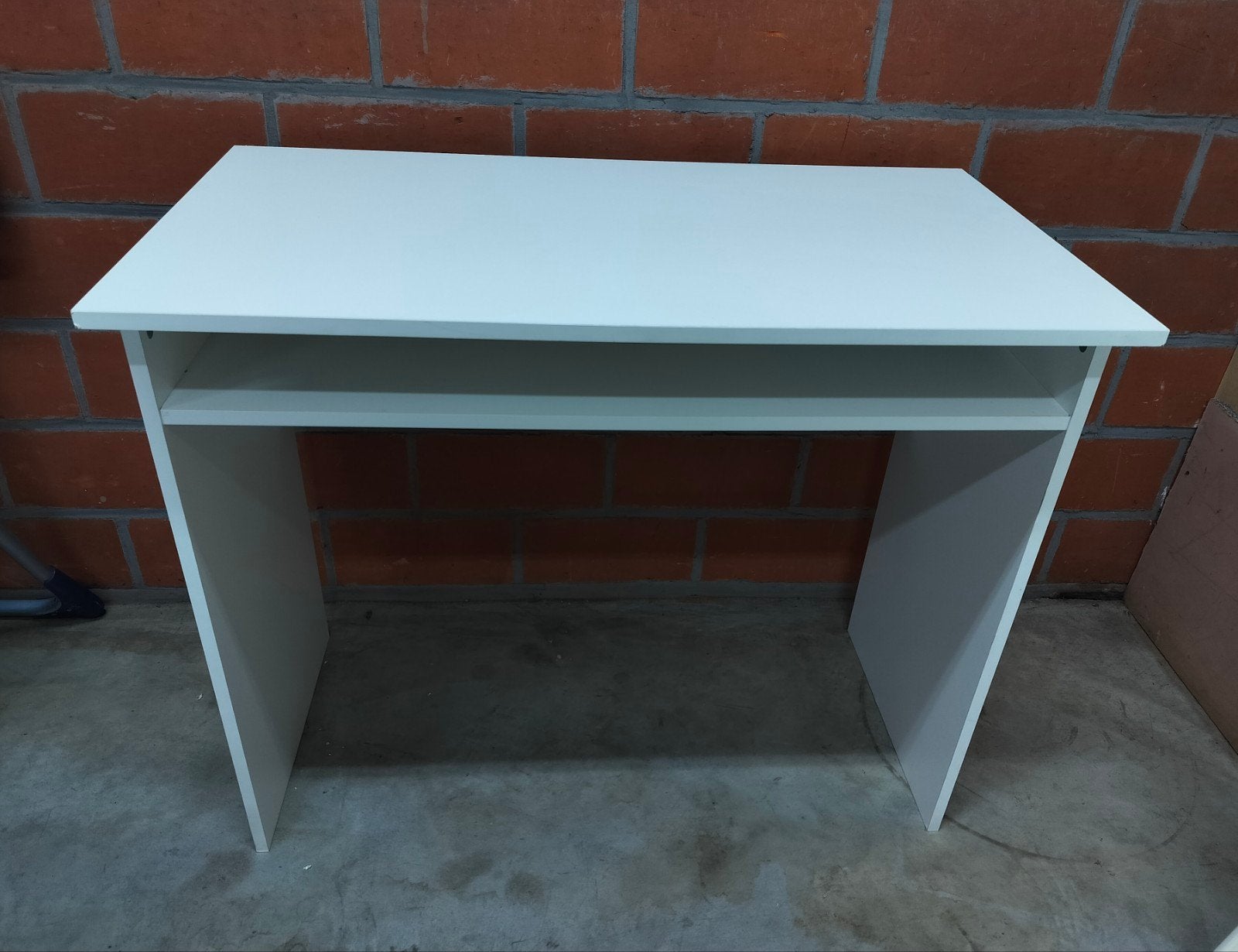 Witte Bureau Tafel, Huis en Inrichting, Bureaus, Ophalen