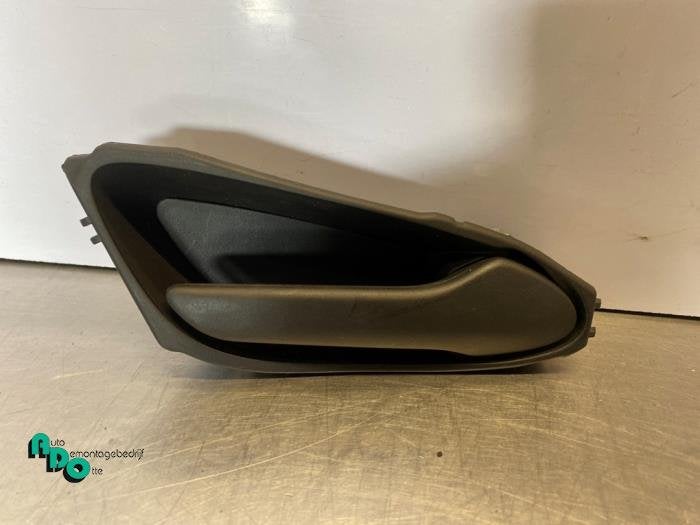 Poignée portière 4portes avant droite d'un Opel Karl (Karl, Autos : Pièces & Accessoires, -, Opel, 3 mois de garantie, Utilisé