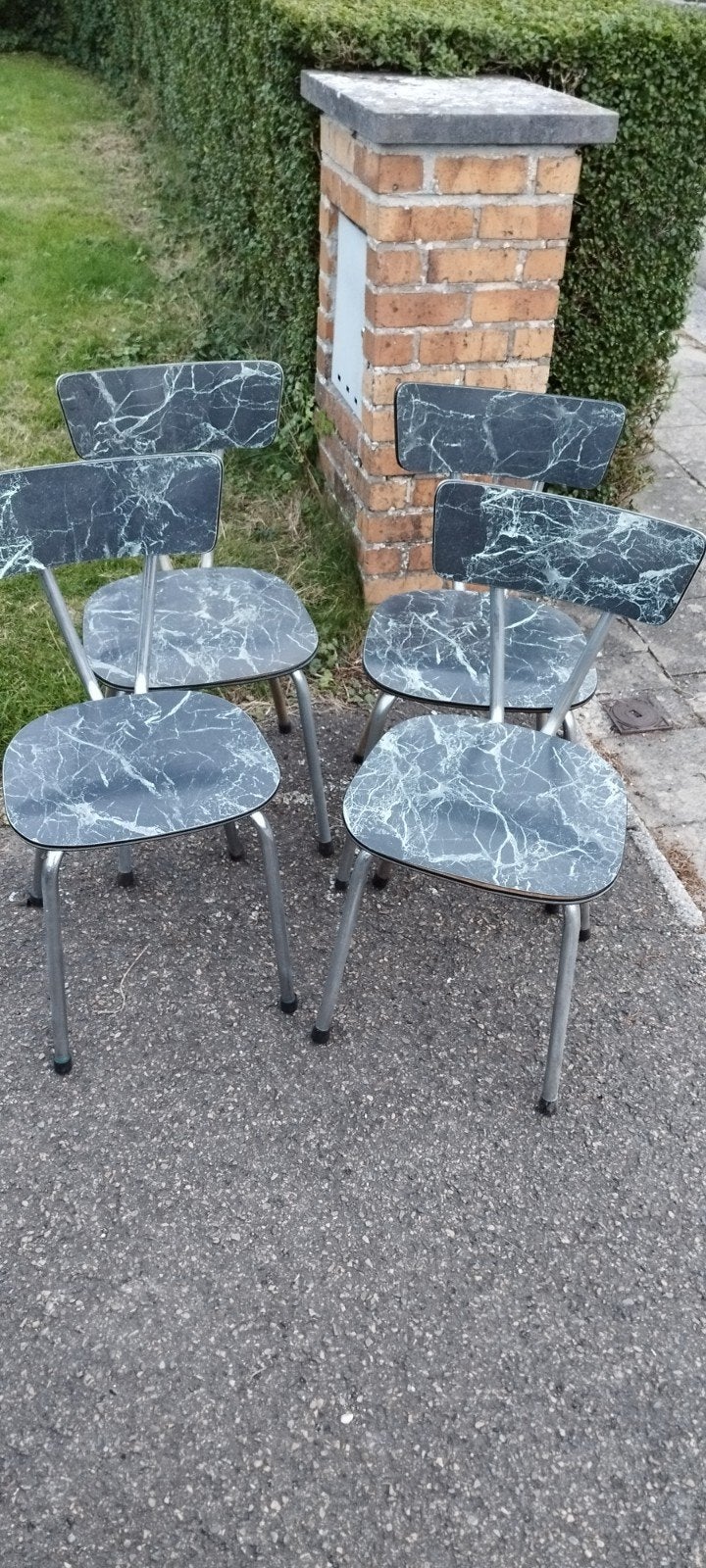 Lot de 4 chaises vintage en Formica noir marbré  Années60/70, Maison & Meubles, Vintage, Enlèvement, Utilisé, Métal