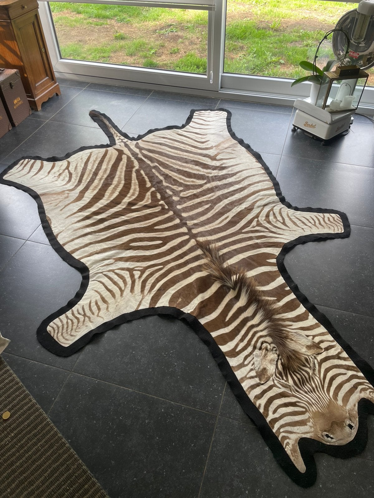 Tapis zebre, Huis en Inrichting, Ophalen, Zo goed als nieuw, Wit