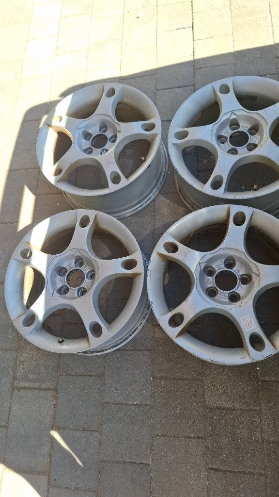 4 Jantes à vendre, Enlèvement