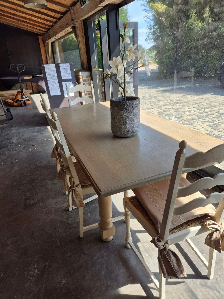 eiken tafel met 4 stoelen, Huis en Inrichting, Tafels | Eettafels, Ophalen, Gebruikt, 50 tot 100 cm, Eikenhout