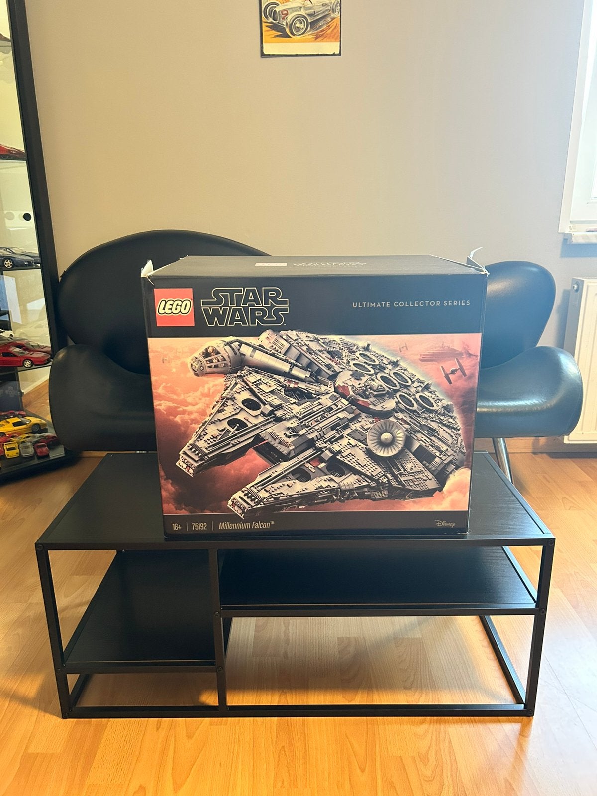 LEGO Star Wars 75192 Millennium Falcon, Enfants & Bébés, Lego, Ensemble complet, Comme neuf, Non ouvert/scellé