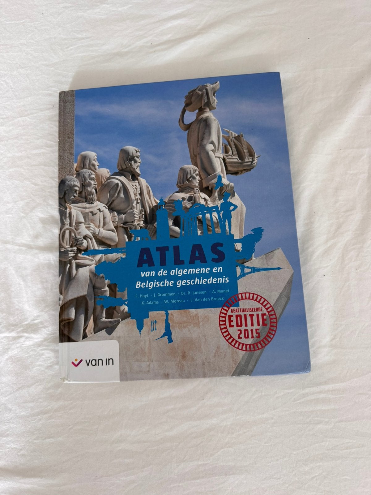 Atals van de algemene en belgische geschiedenis editie 2015, Boeken, Ophalen, Zo goed als nieuw