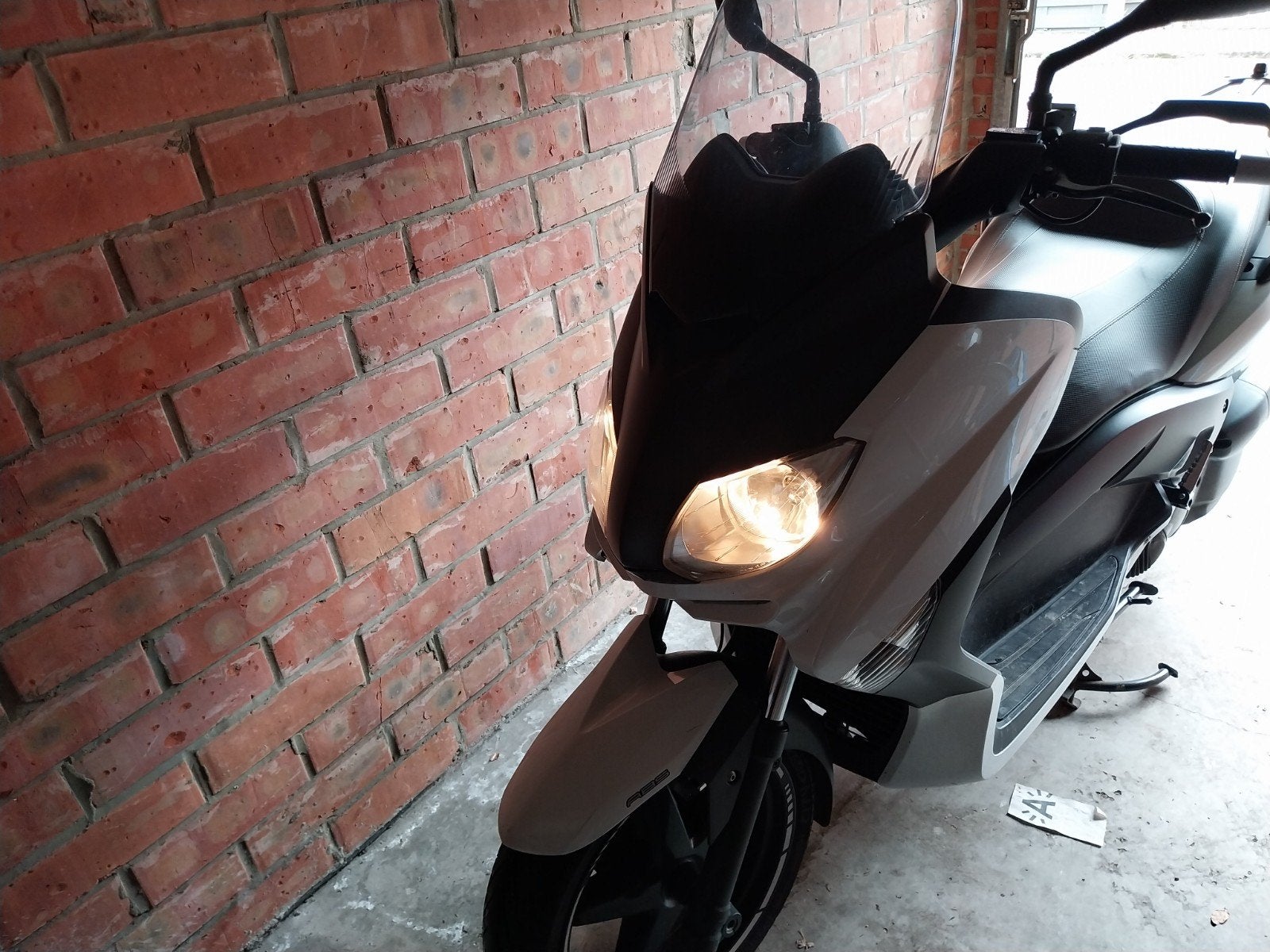 Yamaha Xmax 125cc, Motos, Particulier