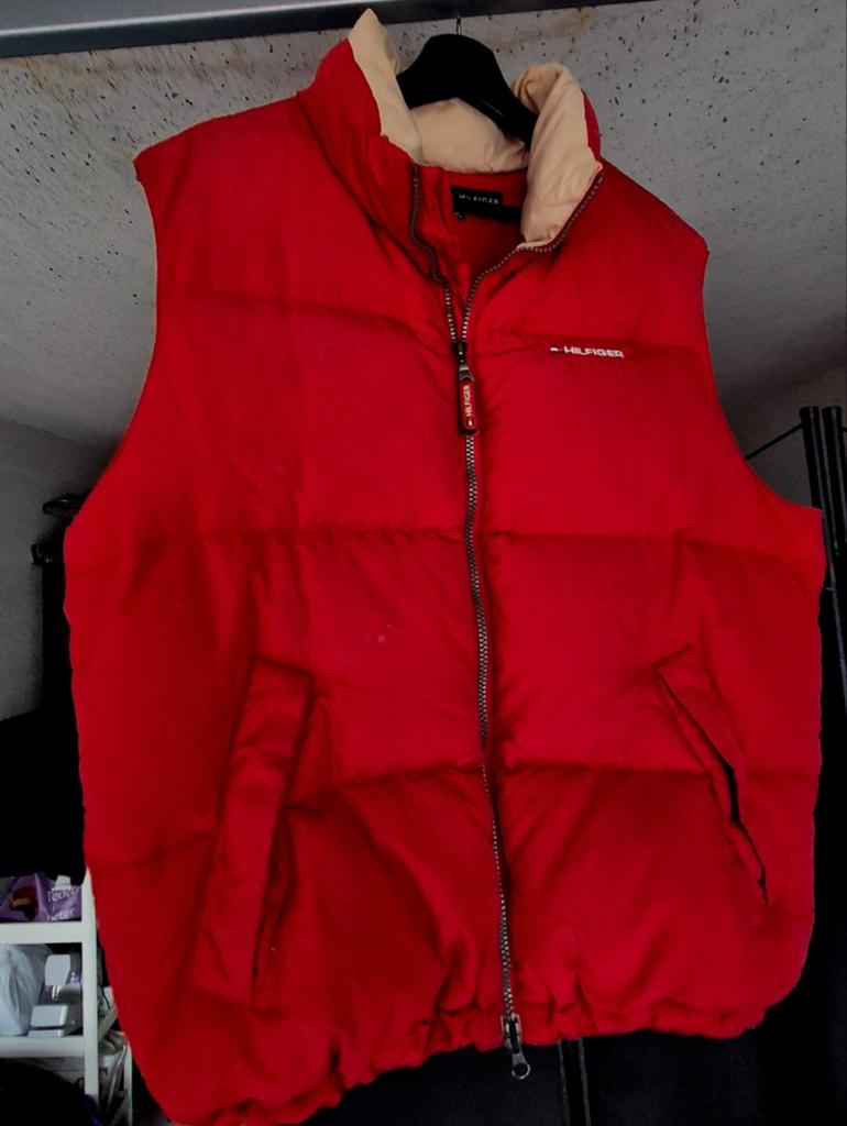 Tommy Hilfiger body warmer, Kleding | Heren, Maat 48/50 (M), Ophalen of Verzenden, Zo goed als nieuw, Tommy hilfiger