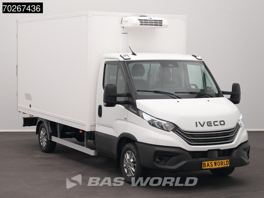 Iveco Daily 35S18 BPM VRIJ! 3.0L Koelwagen Thermoking C-250, Auto's, Automaat, Stof, Parkeersensor, Euro 6