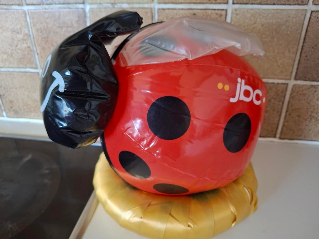 Opblaasbare bal in vorm van onze lieve heers beestje, Ophalen of Verzenden, Gebruikt