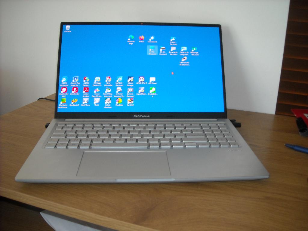 Portable Asus vivobook M1505 YA, Enlèvement, SSD