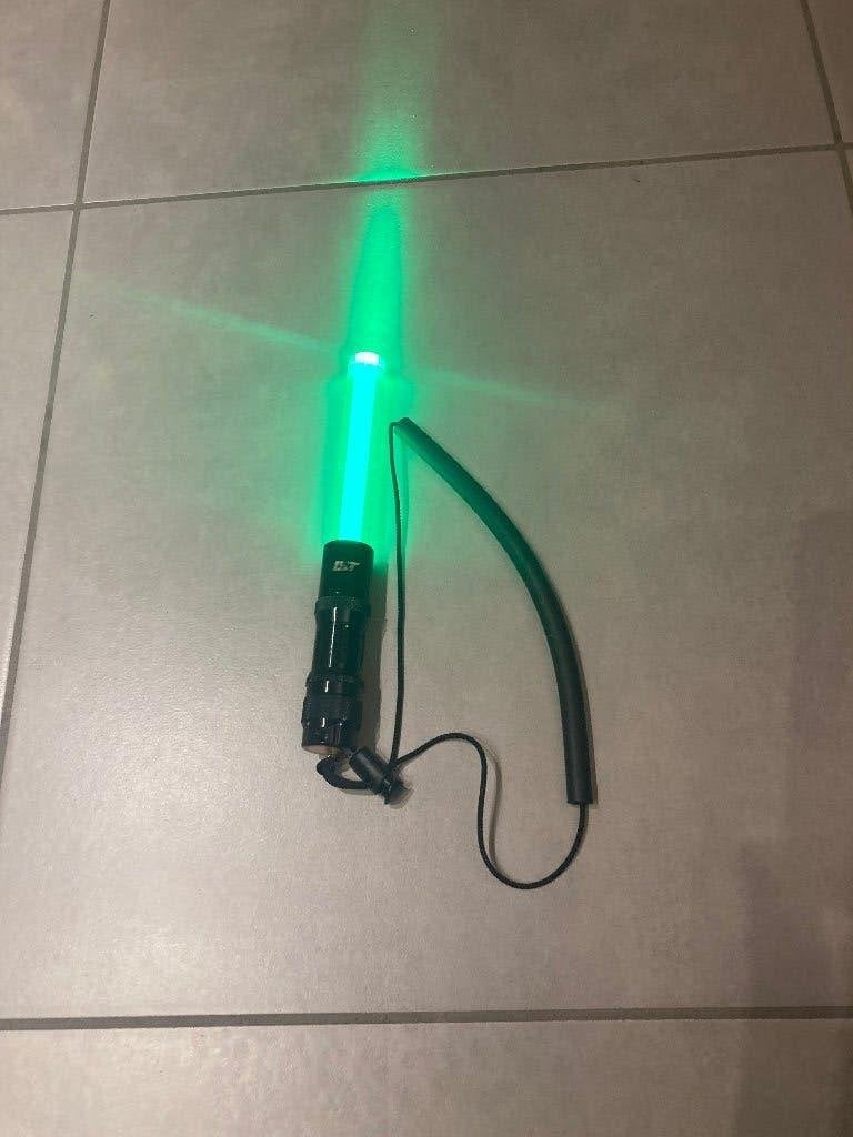 IST green dive light, Sports nautiques & Bateaux, Enlèvement, Utilisé, Lampe de plongée