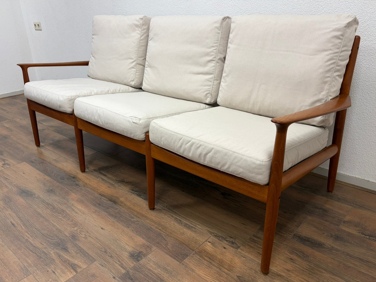 Vintage Deense bank jaren 60 / 70 Svend Aage Eriksen, Huis en Inrichting, Ophalen, Hout, Vintage jaren 60/70, Minder dan 75 cm