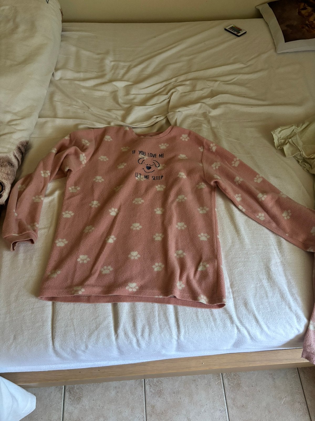 Pyjama, Ophalen, Zo goed als nieuw
