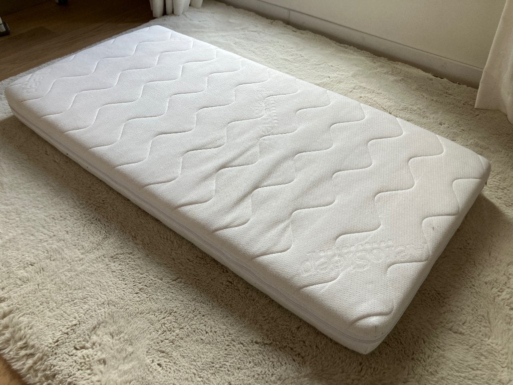 Baby- en peutermatras AEROSLEEP, Ophalen, Gebruikt, Anti-allergisch, Jongetje of Meisje