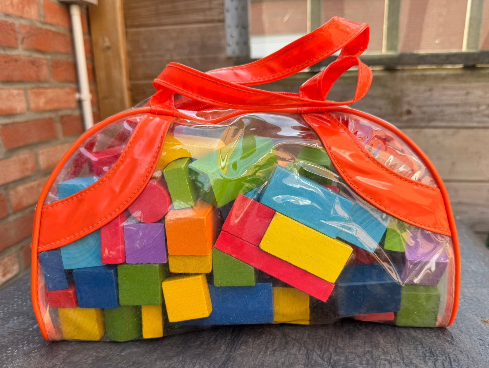 Gekleurde en effe bruine houten blokken, Ophalen, Gebruikt