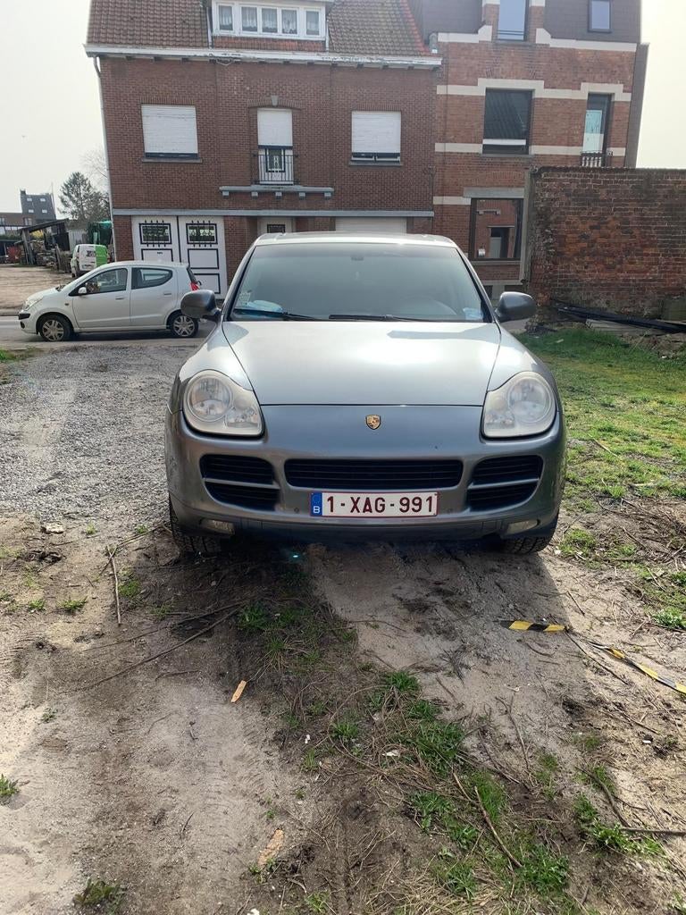 Porche 3.2 essence lpg, Immo, Garages en Parkeerplaatsen