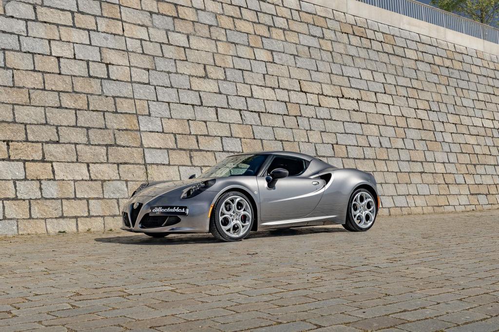 Alfa Romeo 4C 1750TBI TCT origineel NL geleverd, Auto's, Automaat, Elektrische ramen, Bedrijf, Zilver of Grijs