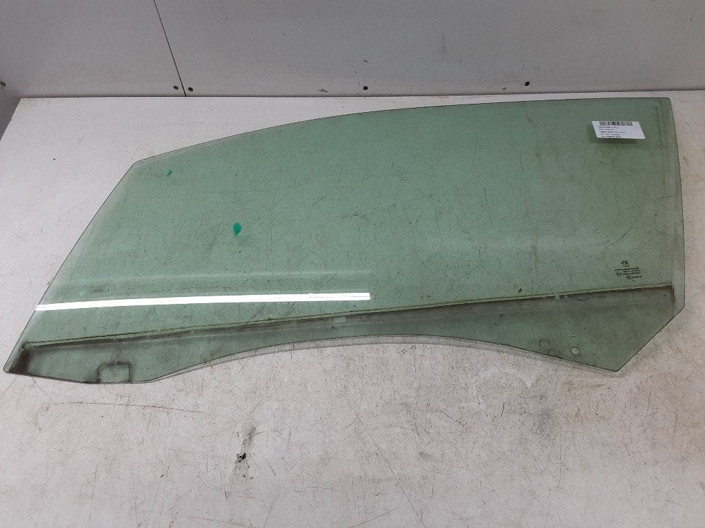 PORTIERRUIT LINKS VOOR Peugeot 208 I (CA / CC / CK / CL), Gebruikt, Mevr. I. Hauben, Rue de l'Espoir 34 34
4030  GRIVEGNÉE, BE