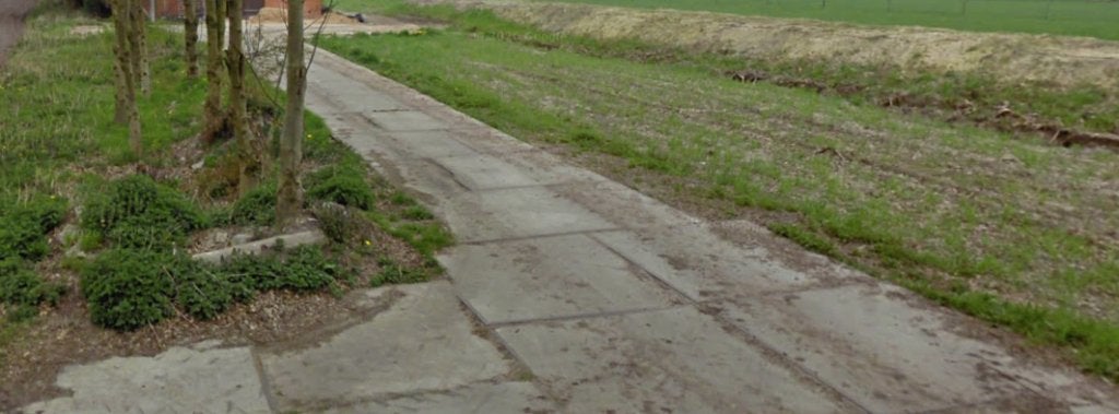 stelcon beton plaat, Doe-het-zelf en Bouw, Ophalen, Gebruikt, Overige materialen, 100 mm of meer