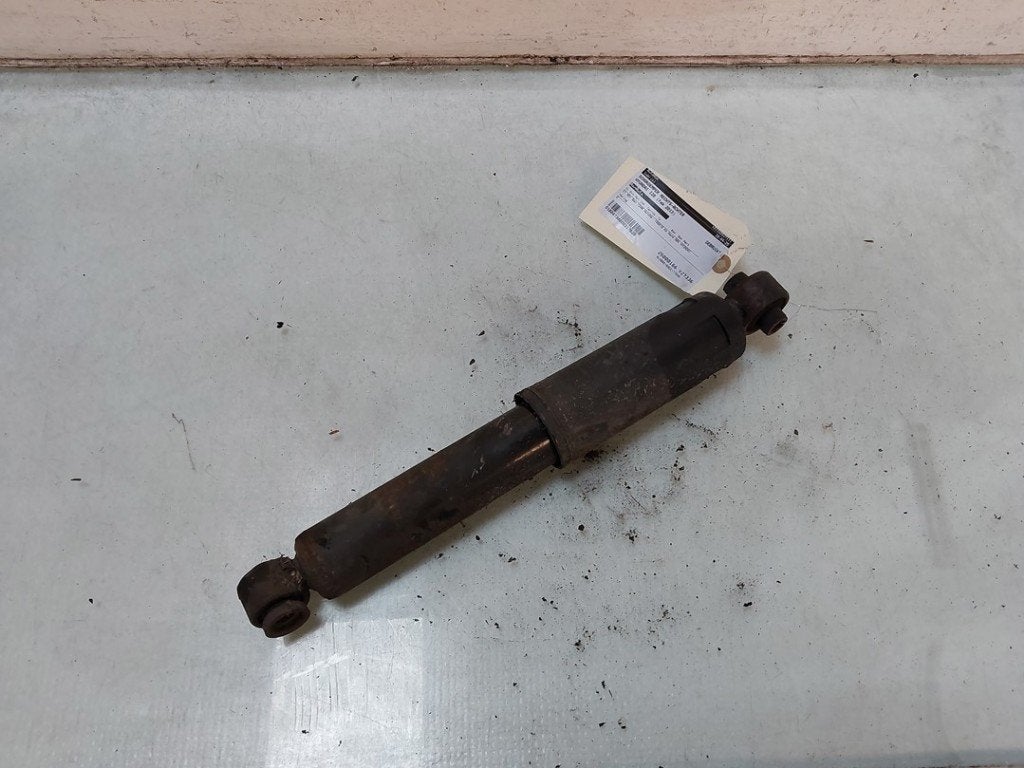 SCHOKBREKER RECHTS ACHTER Hyundai i20 (|553004P001|), Gebruikt, Hyundai