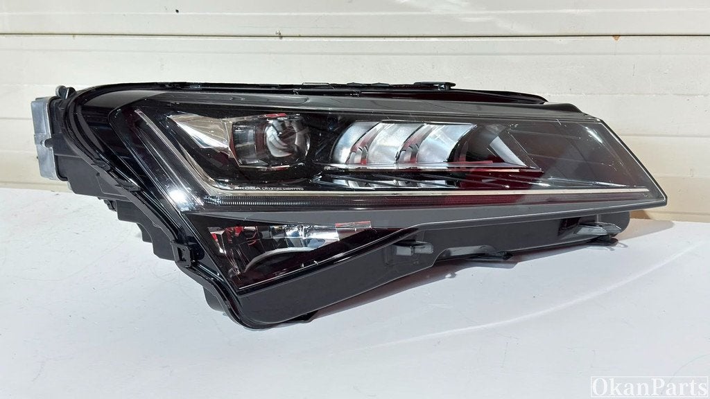 Skoda SuperB III 3V LED rechter koplamp rechts 3V1941016E, Tr. Vaclava Klementa 869
293 01  Mlada Boleslav, CZ, Skoda, Skoda Auto a.s.