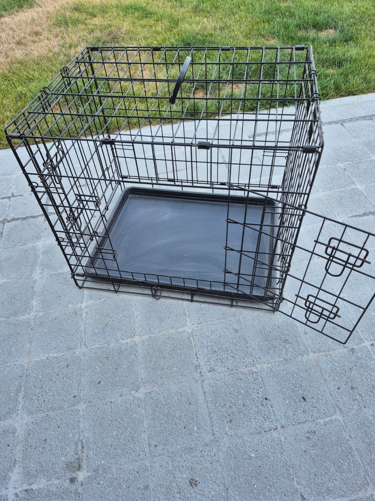 Honden Bench 60 cm breed 56 cm hoog 48 cm diep, Dieren en Toebehoren, Ophalen, Gebruikt