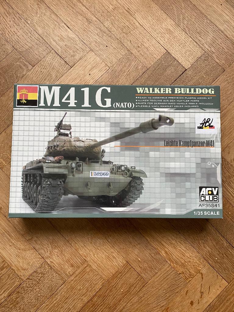 WALKER BULLDOG M41G (NATO - OTAN) - ARMÉE BELGE - 1:35, Hobby & Loisirs créatifs, Modélisme | Voitures & Véhicules, Neuf, Tank