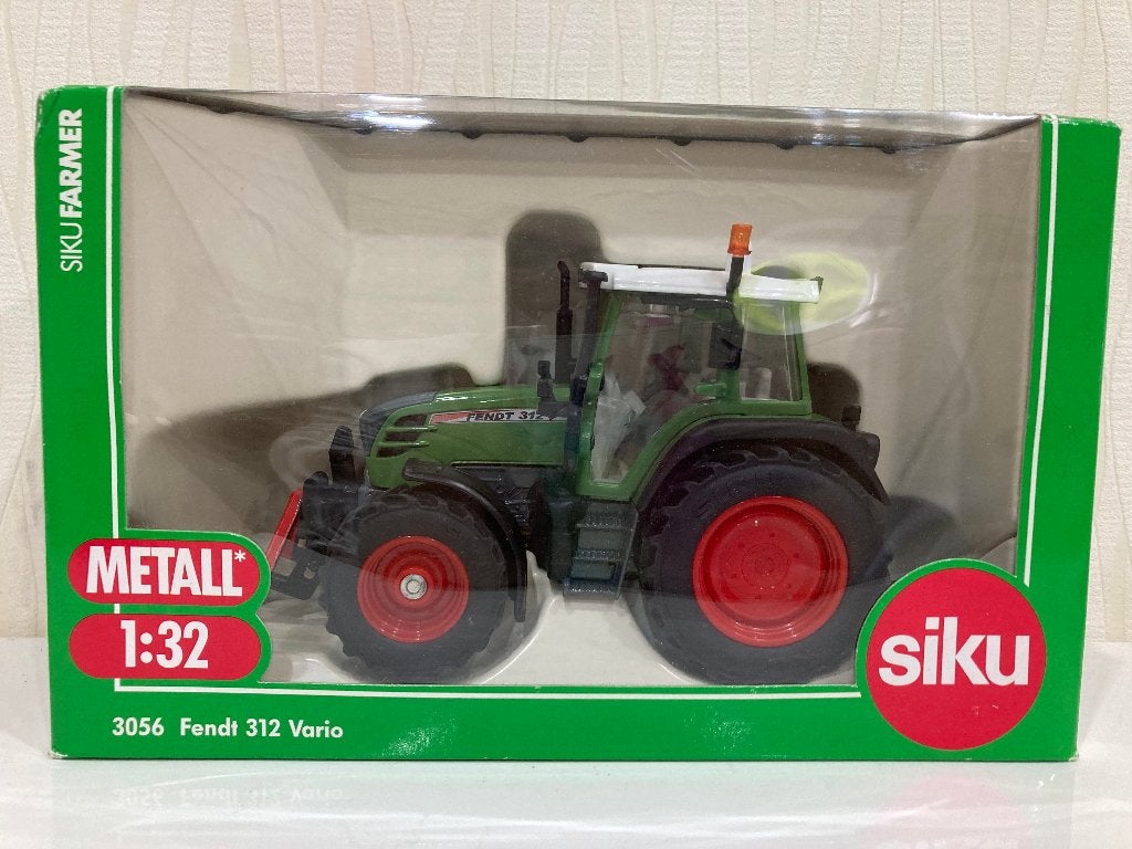 zolderopruiming: SIKU tractor 3056 Fendt 312 Vario - 1:32, Enlèvement ou Envoi, Comme neuf, Tracteur et Agriculture, SIKU