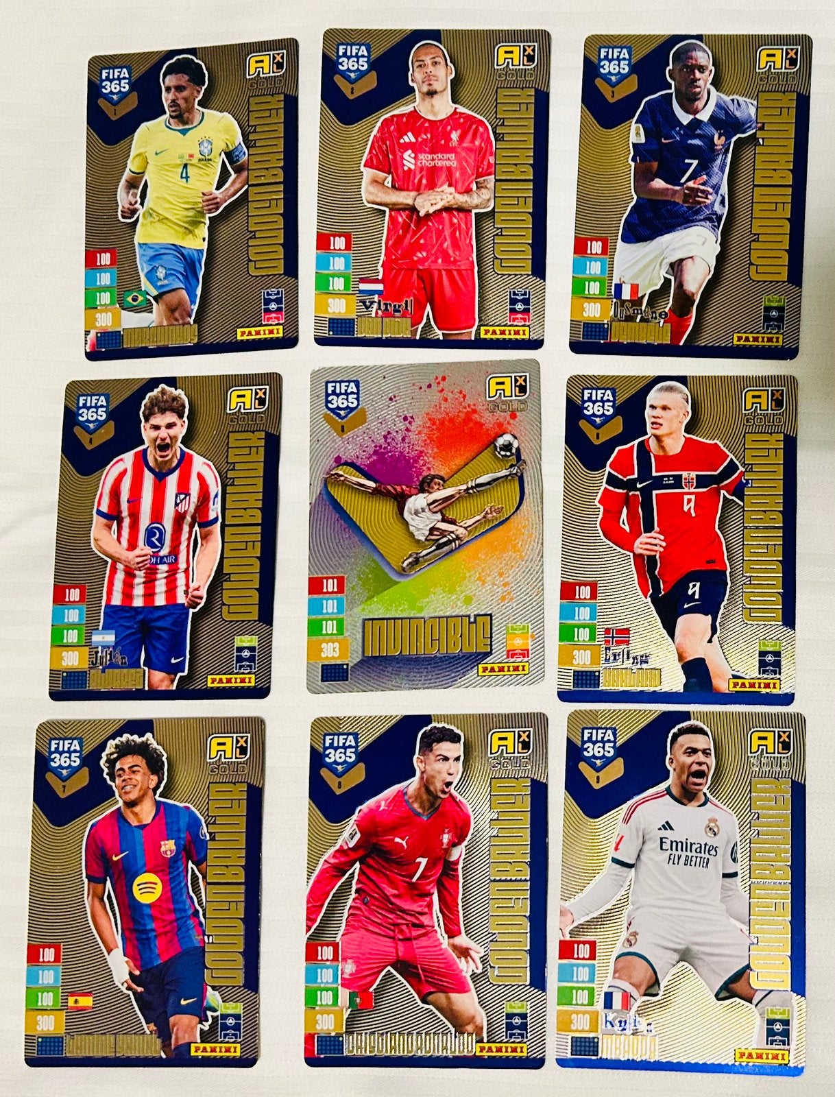Panini fifa 365 Adrenalyn 2027 Alle 9 golden ballers, Ophalen of Verzenden, Nieuw, Meerdere plaatjes