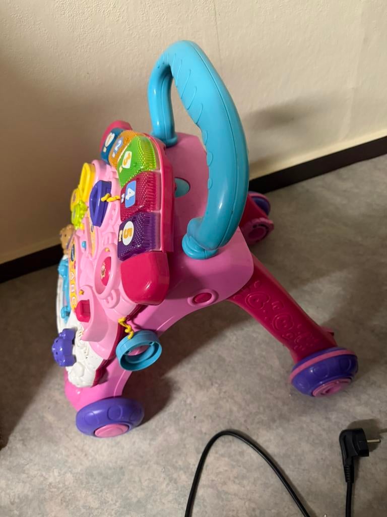 Loopwagen Vtech en loopstoel, Ophalen, Zo goed als nieuw