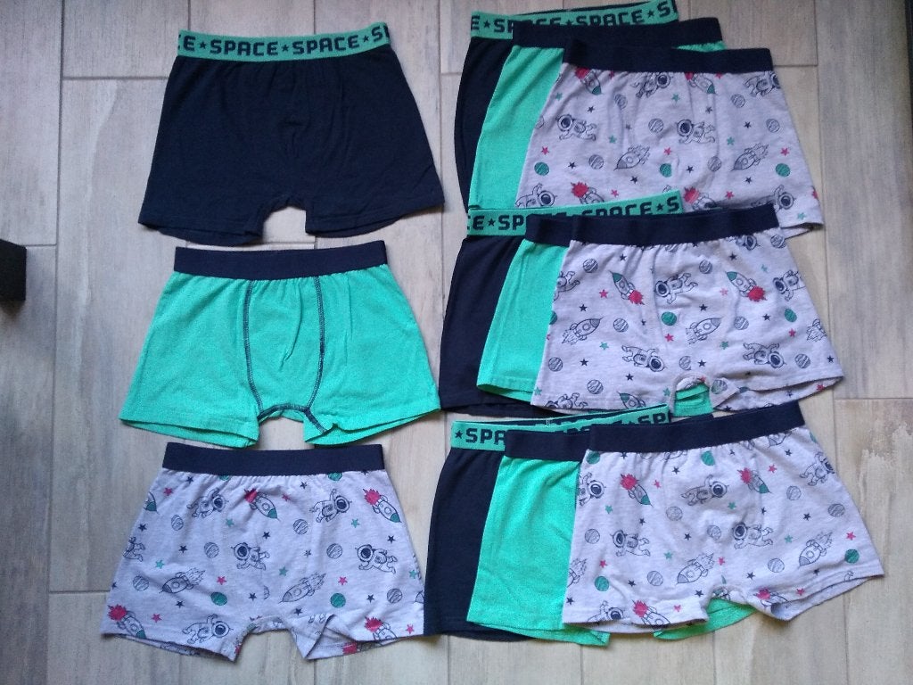 ★ M134/140 - 4 sets onderbroeken space, Ophalen of Verzenden, Zo goed als nieuw, Jongen, Nacht- of Onderkleding