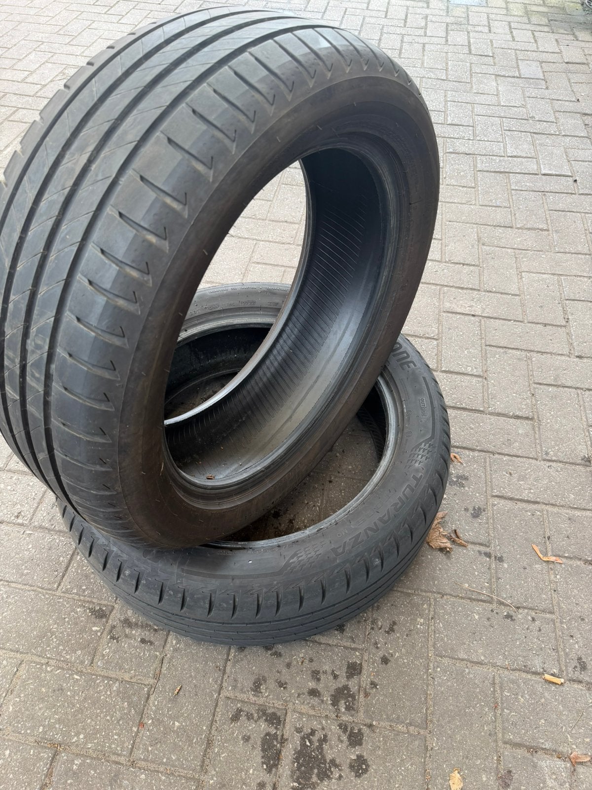 235/50 R19 99W BRIDGESTONE ZOMERBANDEN, Enlèvement, Comme neuf