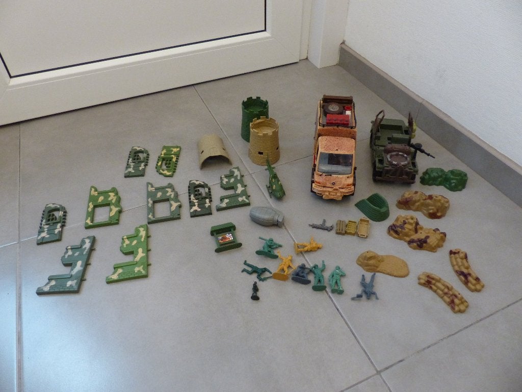 Ensemble de jouets Army, Enlèvement ou Envoi, Utilisé