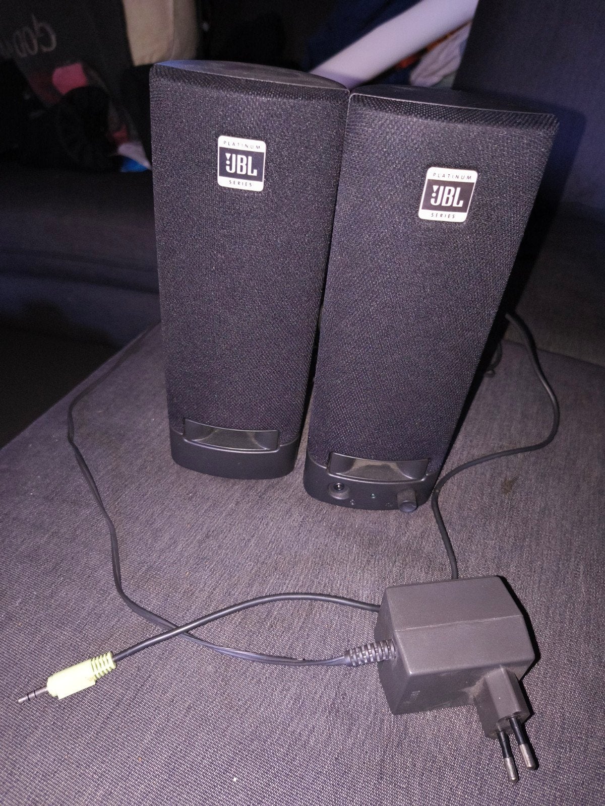 Jbl Pc Speakers met stereojack (aux) aansluiting, Computers en Software, Ophalen of Verzenden