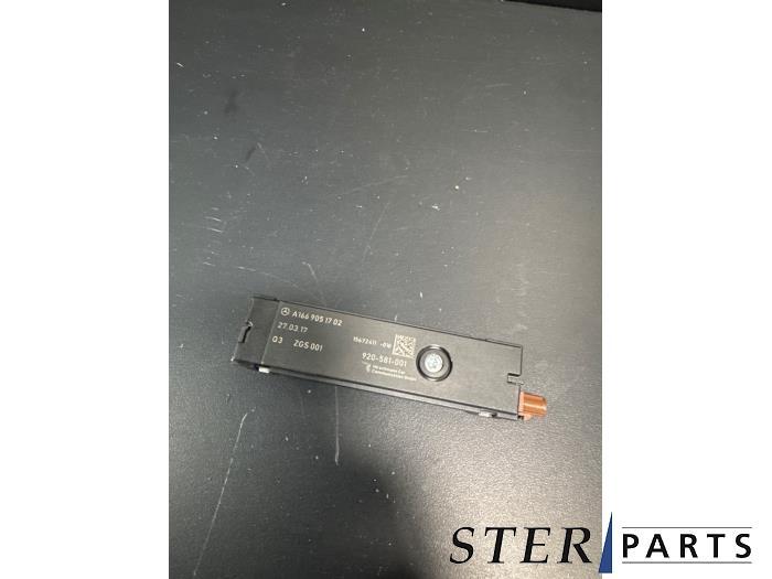 Antenne amplificateur d'un Mercedes GLE, 3 mois de garantie, Utilisé, -, -