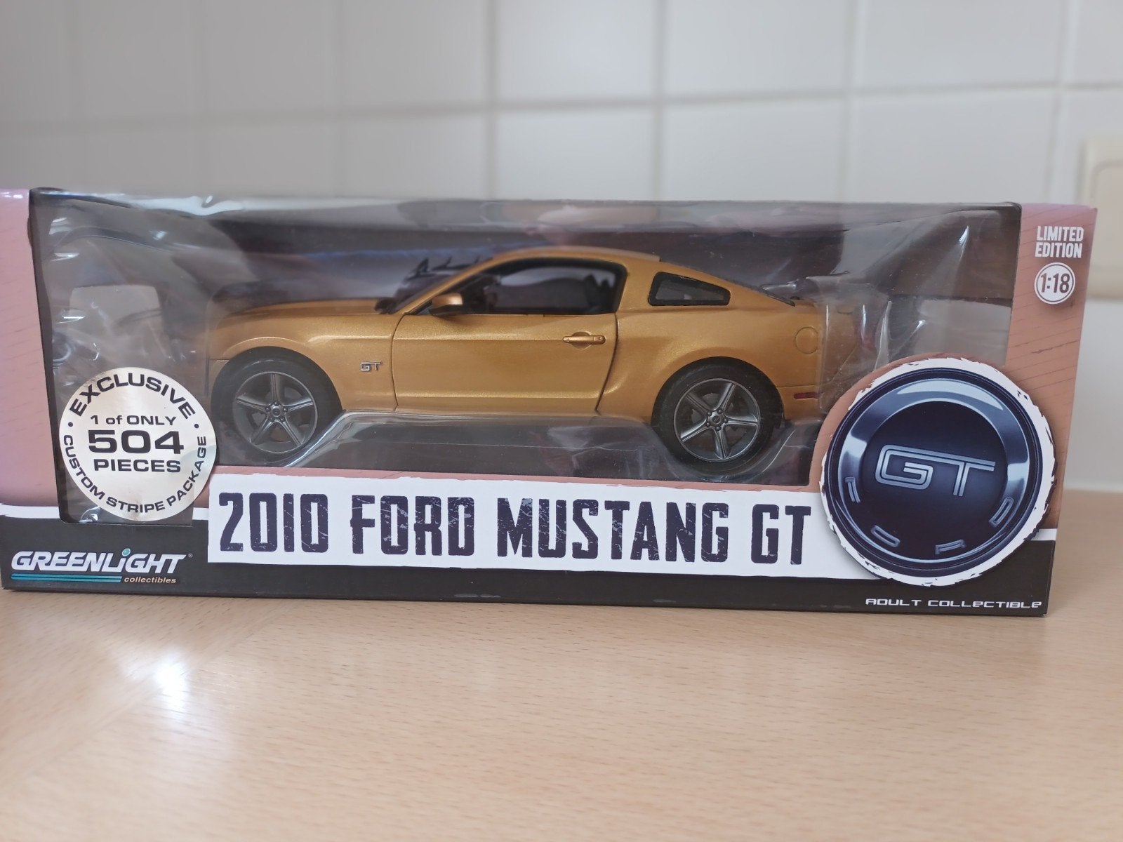 Greenlight 2010 Ford Mustang GT 1:18, Hobby en Vrije tijd, Modelauto's | 1:18, Ophalen of Verzenden