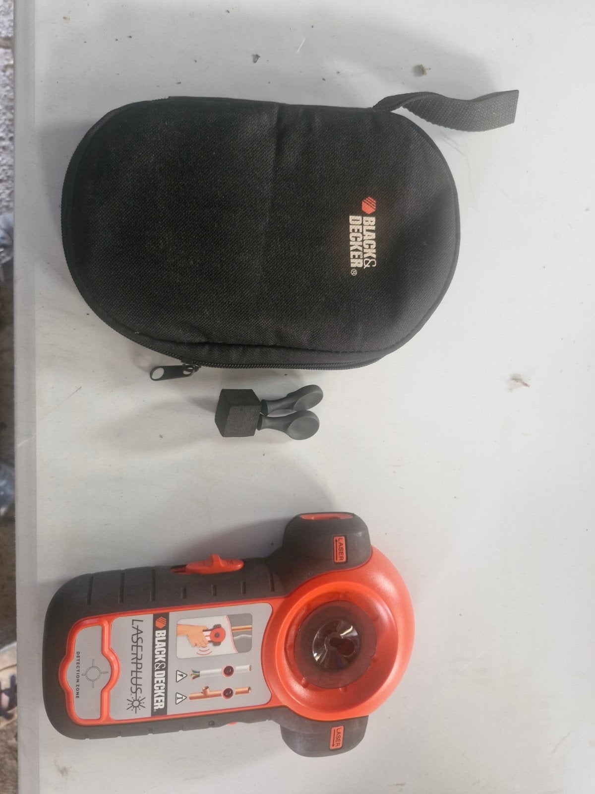 3 in 1 laser Black and Decker LZR 2 lijnlaser metaaldetector, Doe-het-zelf en Bouw, Meetapparatuur, Ophalen, Black and Decker
