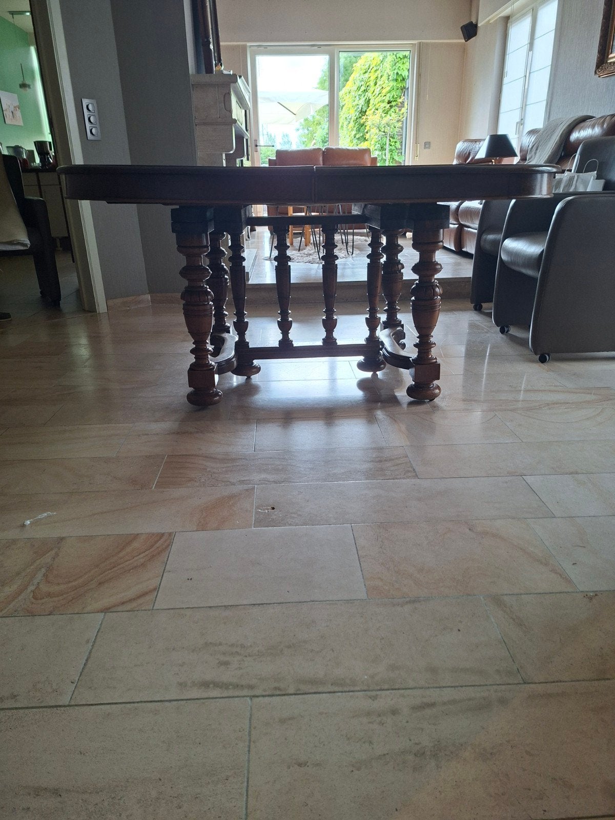 Antieke tafel, Ophalen
