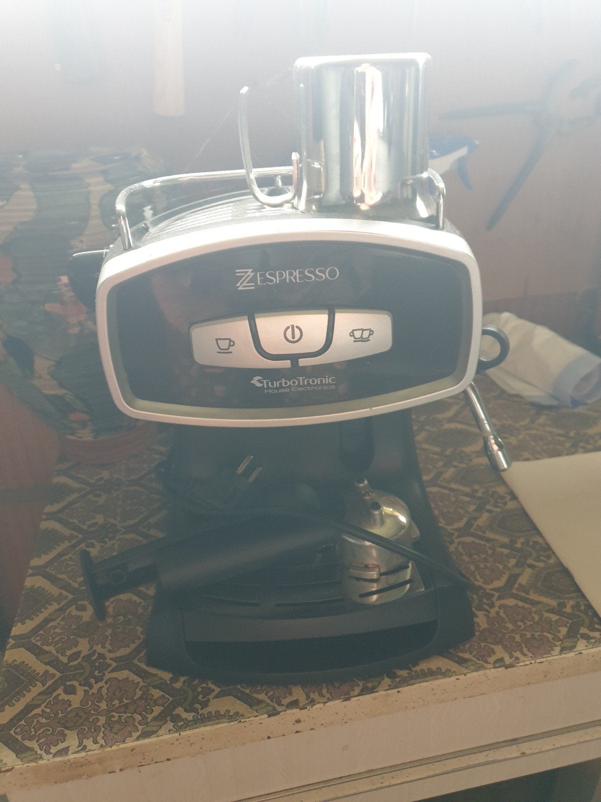 Elektrisch koffiezetapparaat, zwart 2 tassen, Ophalen, Espresso apparaat, Gemalen koffie, Zo goed als nieuw