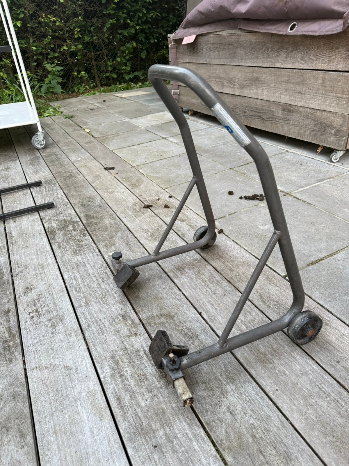 Motor stand, Ophalen, Gebruikt