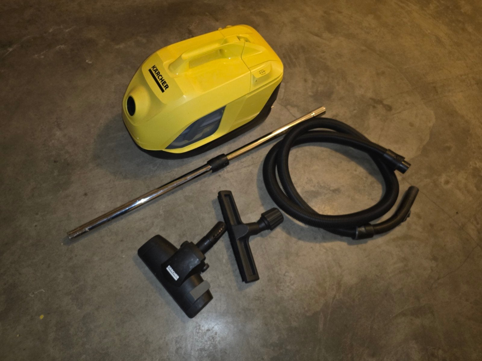 Aspirateur Kärcher DS 6, Jardin & Terrasse, Enlèvement