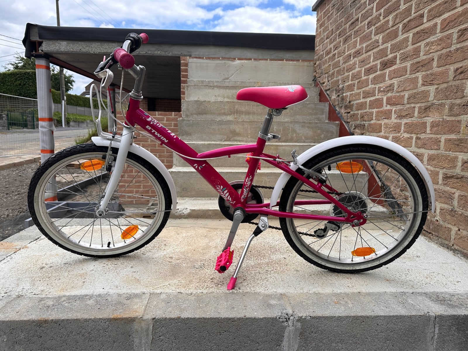 Velo fille 6-7 ans, Enlèvement, Comme neuf