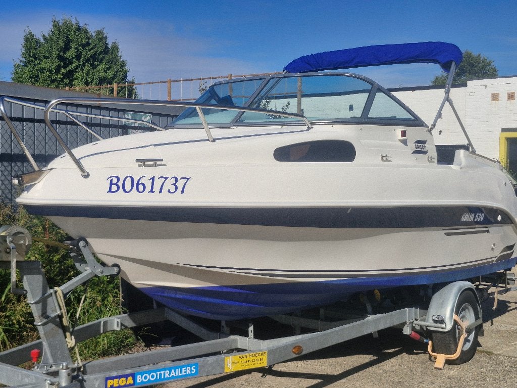 Galia Galeon 530 + Mercury motor + Trailer PEGA, Ophalen, Overige merken, Gebruikt, 70 tot 120 pk