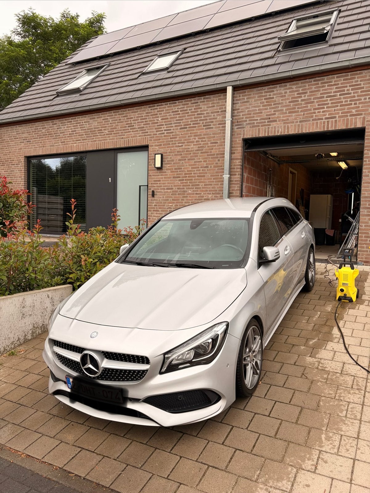 Mercedes cla180 shooting break amg interieur en exterieur, Autos, Euro 6, Carnet d'entretien, Noir, 5 portes