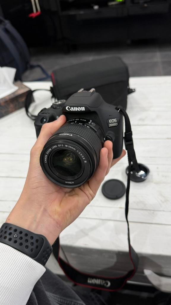Canon 2000d, TV, Hi-fi & Vidéo, Enlèvement, Neuf